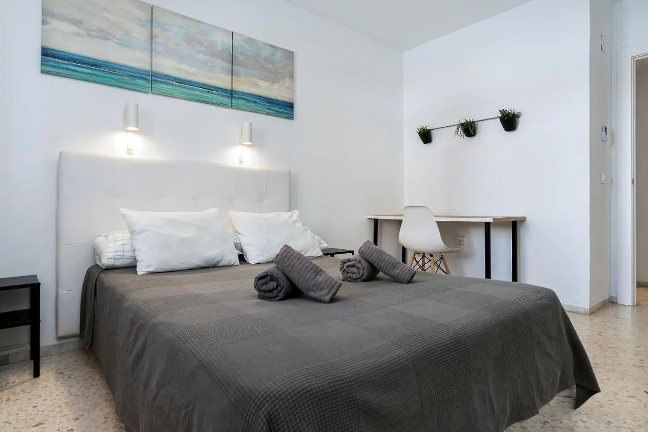 Apartment Cadiz Beach & Kids - Free Parking - Sea Views Spain